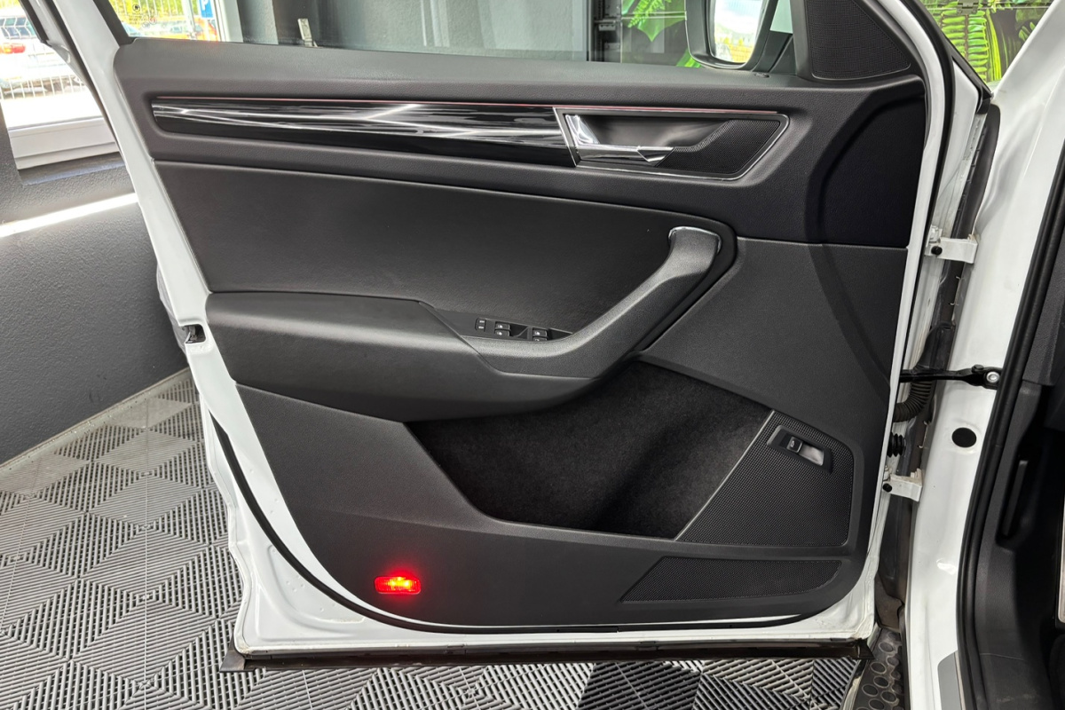 Ponuka vozidiel / Škoda Kodiaq 2.0 TDI SCR Style DSG - video