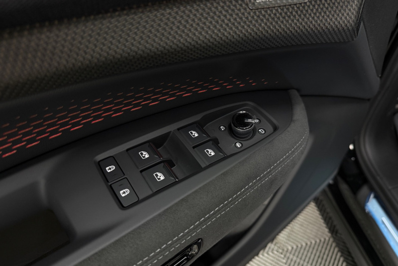  Ponuka vozidiel / Audi Q7 3.0 TDI S-Line quattro Signature Edition - video