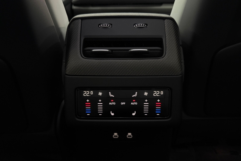  Ponuka vozidiel / Audi Q7 3.0 TDI S-Line quattro Signature Edition - video