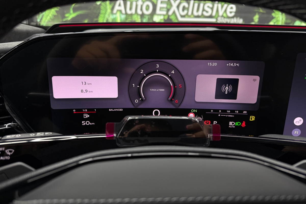 Ponuka vozidiel / Audi Q7 3.0 TDI S-Line quattro Signature Edition - video