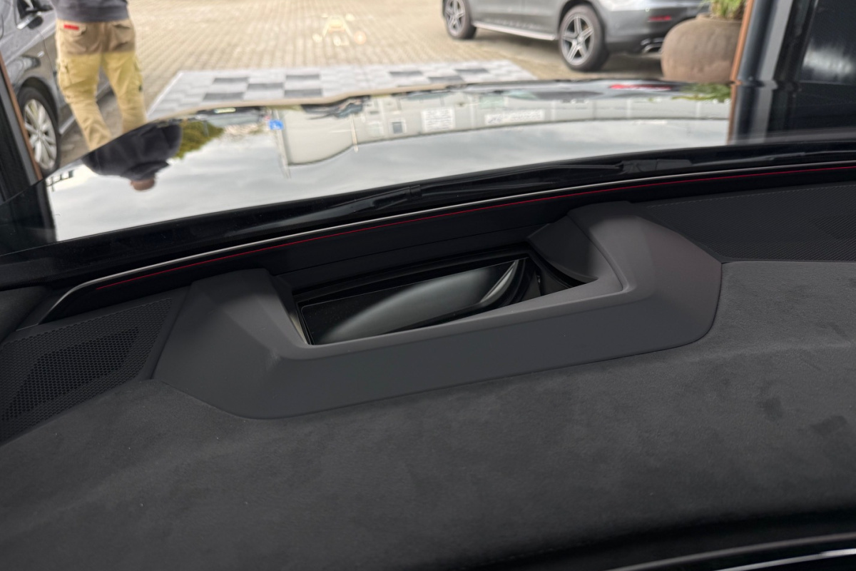 Ponuka vozidiel / Audi Q7 3.0 TDI S-Line quattro Signature Edition - video