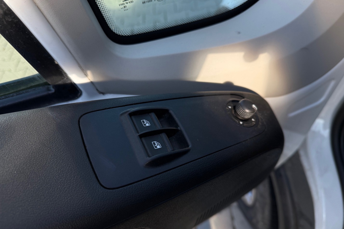 Ponuka vozidiel / Peugeot Boxer 2.0 BlueHDi 160k 335 L3 - video Ponuka vozidiel / Peugeot Boxer 2.0 BlueHDi 160k 335 L3 - video