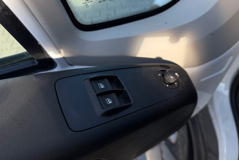  Ponuka vozidiel / Peugeot Boxer 2.0 BlueHDi 160k 335 L3 - video