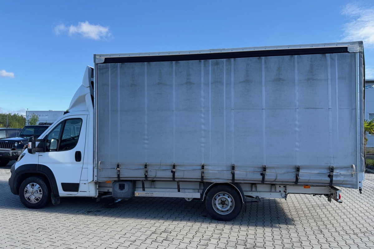 Ponuka vozidiel / Peugeot Boxer 2.0 BlueHDi 160k 335 L3 - video