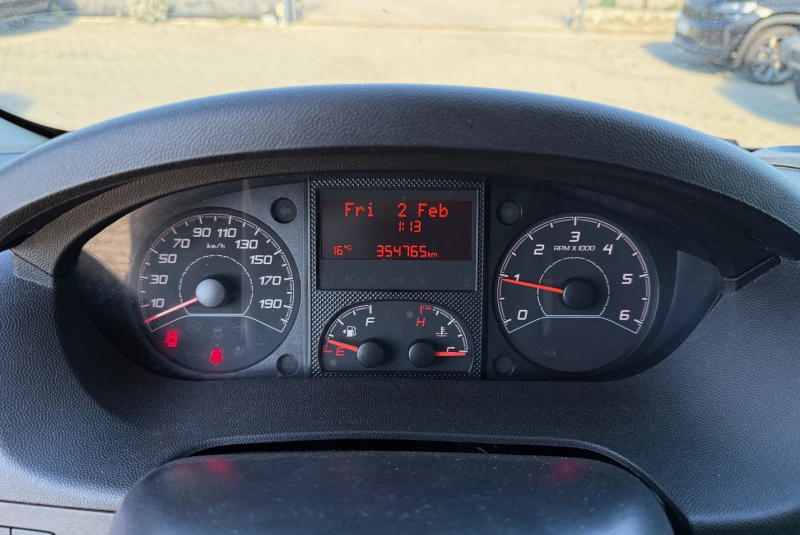  Ponuka vozidiel / Peugeot Boxer 2.0 BlueHDi 160k 335 L3 - video