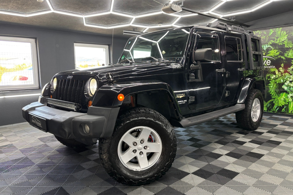 Ponuka vozidiel / Jeep Wrangler 2.8 CRD SAHARA LIMITED A/T - video