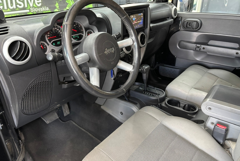  Ponuka vozidiel / Jeep Wrangler 2.8 CRD SAHARA LIMITED A/T - video