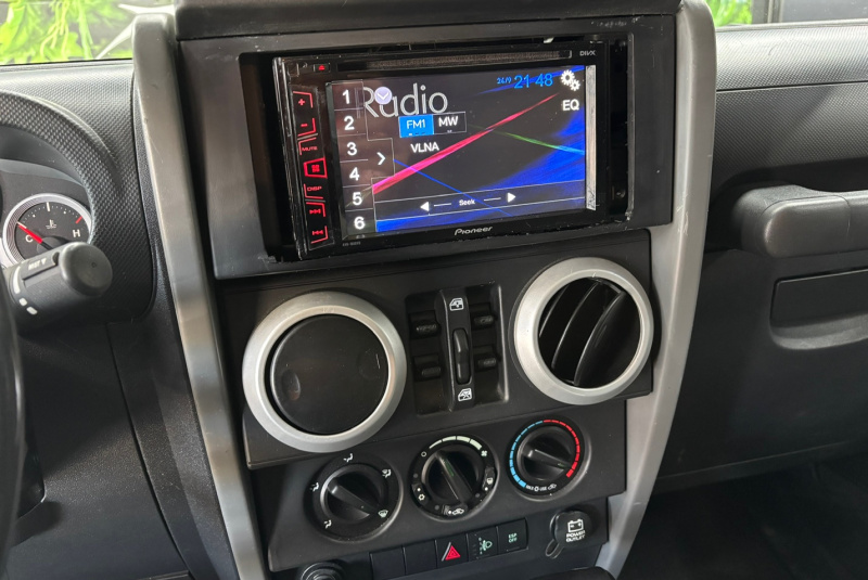  Ponuka vozidiel / Jeep Wrangler 2.8 CRD SAHARA LIMITED A/T - video