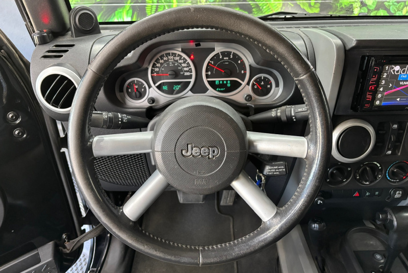  Ponuka vozidiel / Jeep Wrangler 2.8 CRD SAHARA LIMITED A/T - video