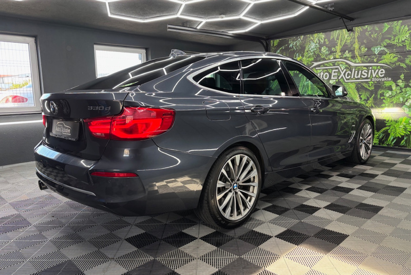  Ponuka vozidiel / BMW Rad 3 GT 330d xDrive Luxury Line - video