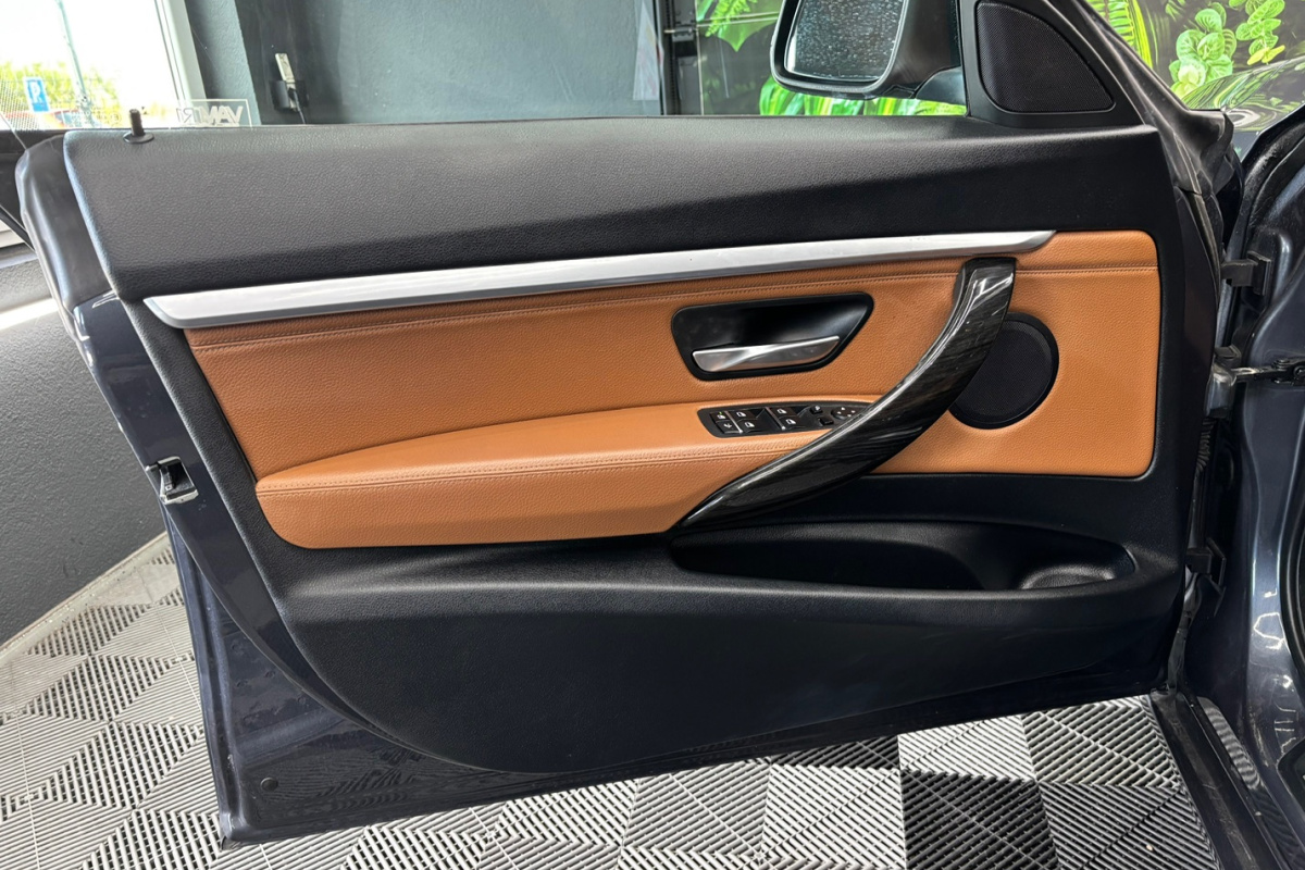 Ponuka vozidiel / BMW Rad 3 GT 330d xDrive Luxury Line - video