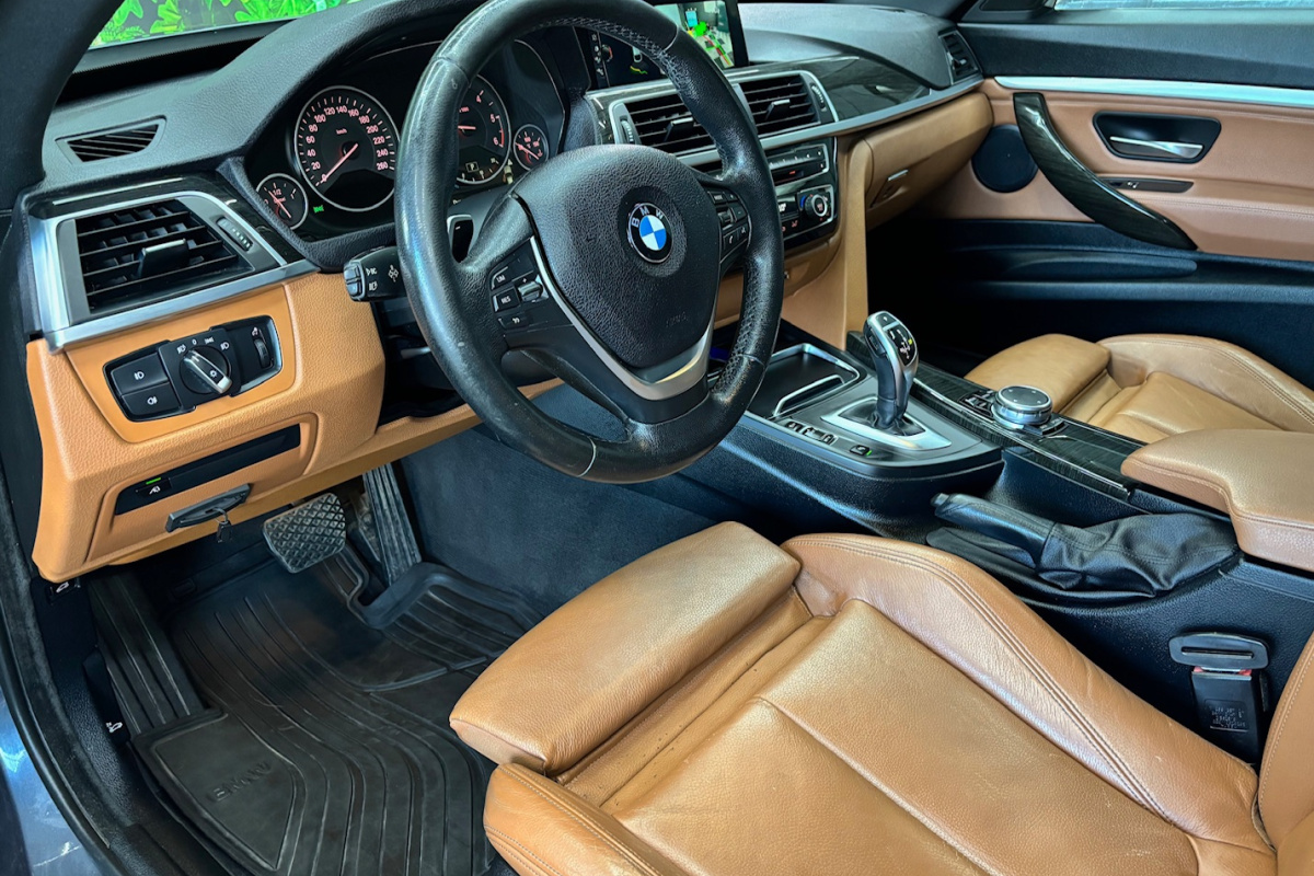 Ponuka vozidiel / BMW Rad 3 GT 330d xDrive Luxury Line - video