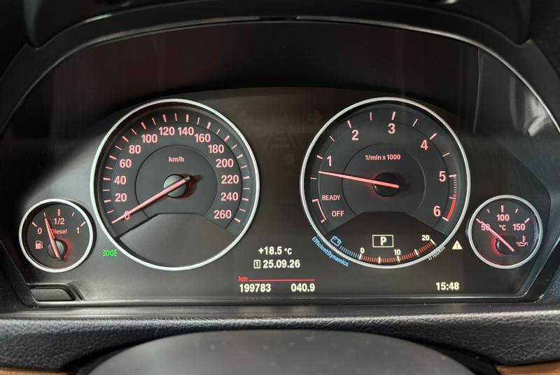  Ponuka vozidiel / BMW Rad 3 GT 330d xDrive Luxury Line - video