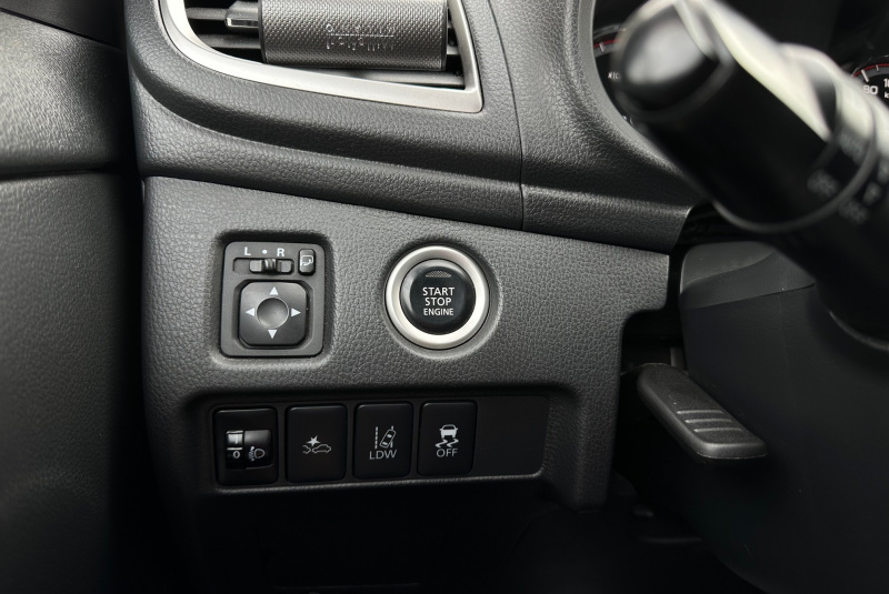  Ponuka vozidiel / Mitsubishi L 200 Pick up 110kw Automat - video