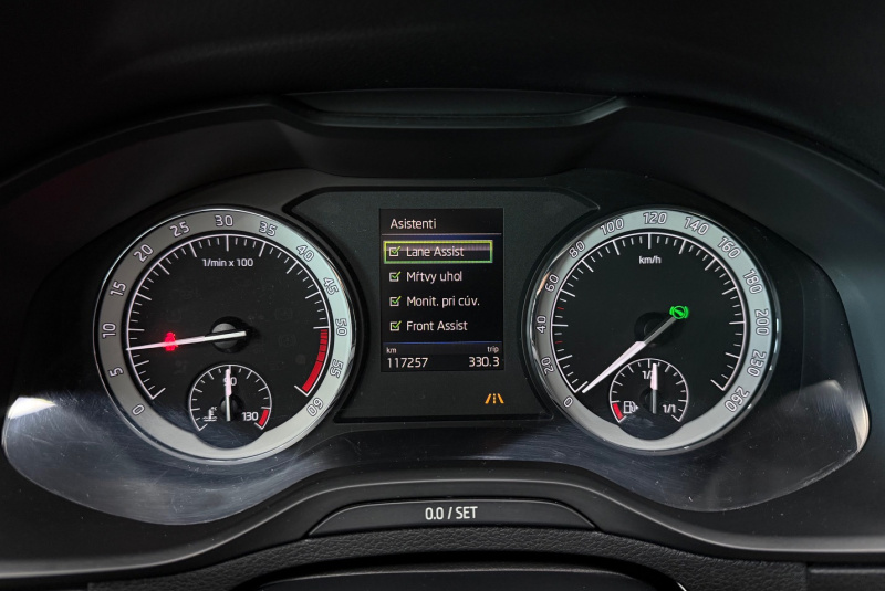 Ponuka vozidiel / Škoda Karoq 2.0 TDI SCR Style 4x4 DSG - video