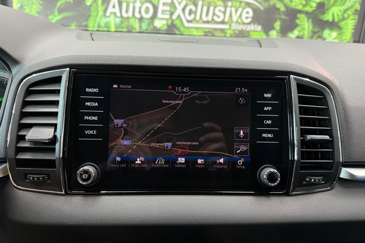 Ponuka vozidiel / Škoda Karoq 2.0 TDI SCR Style 4x4 DSG - video