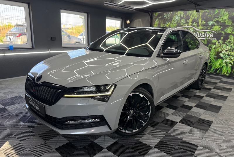  Ponuka vozidiel / Škoda Superb 1.4 TSI PHEV Sportline A/T - video