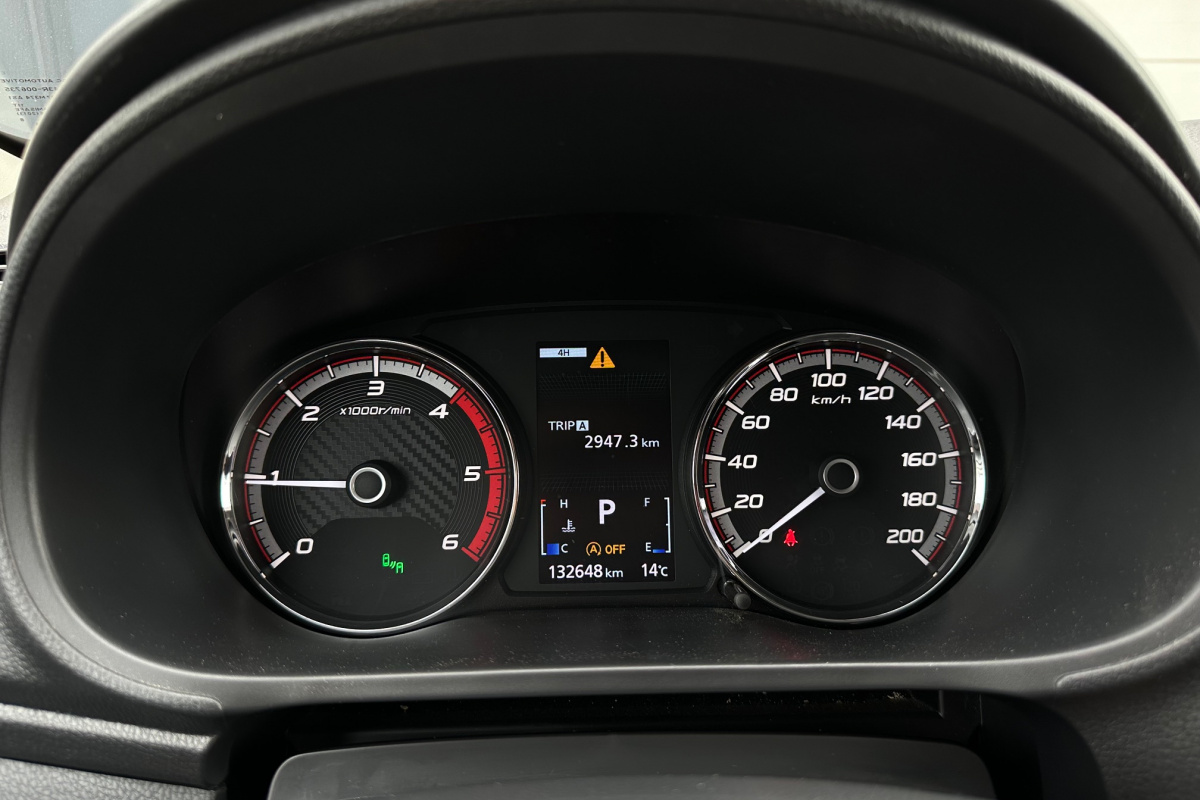 Ponuka vozidiel / Mitsubishi L 200 Pick up 110kw Automat - video