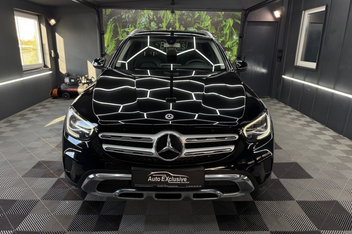 Ponuka vozidiel / Mercedes-Benz GLC SUV 200 A/T - video