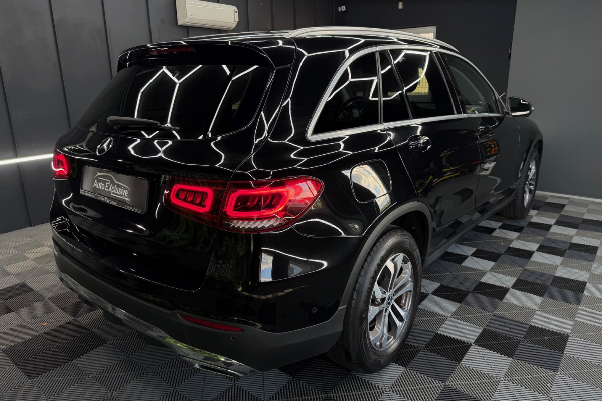 Ponuka vozidiel / Mercedes-Benz GLC SUV 200 A/T - video