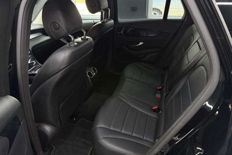  Ponuka vozidiel / Mercedes-Benz GLC SUV 200 A/T - video
