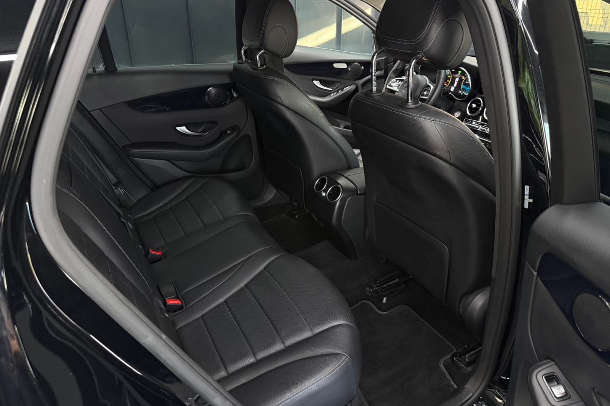 Ponuka vozidiel / Mercedes-Benz GLC SUV 200 A/T - video