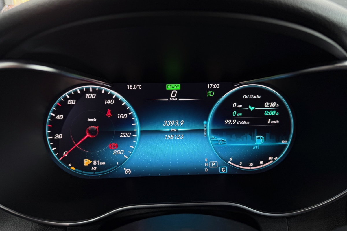 Ponuka vozidiel / Mercedes-Benz GLC SUV 200 A/T - video