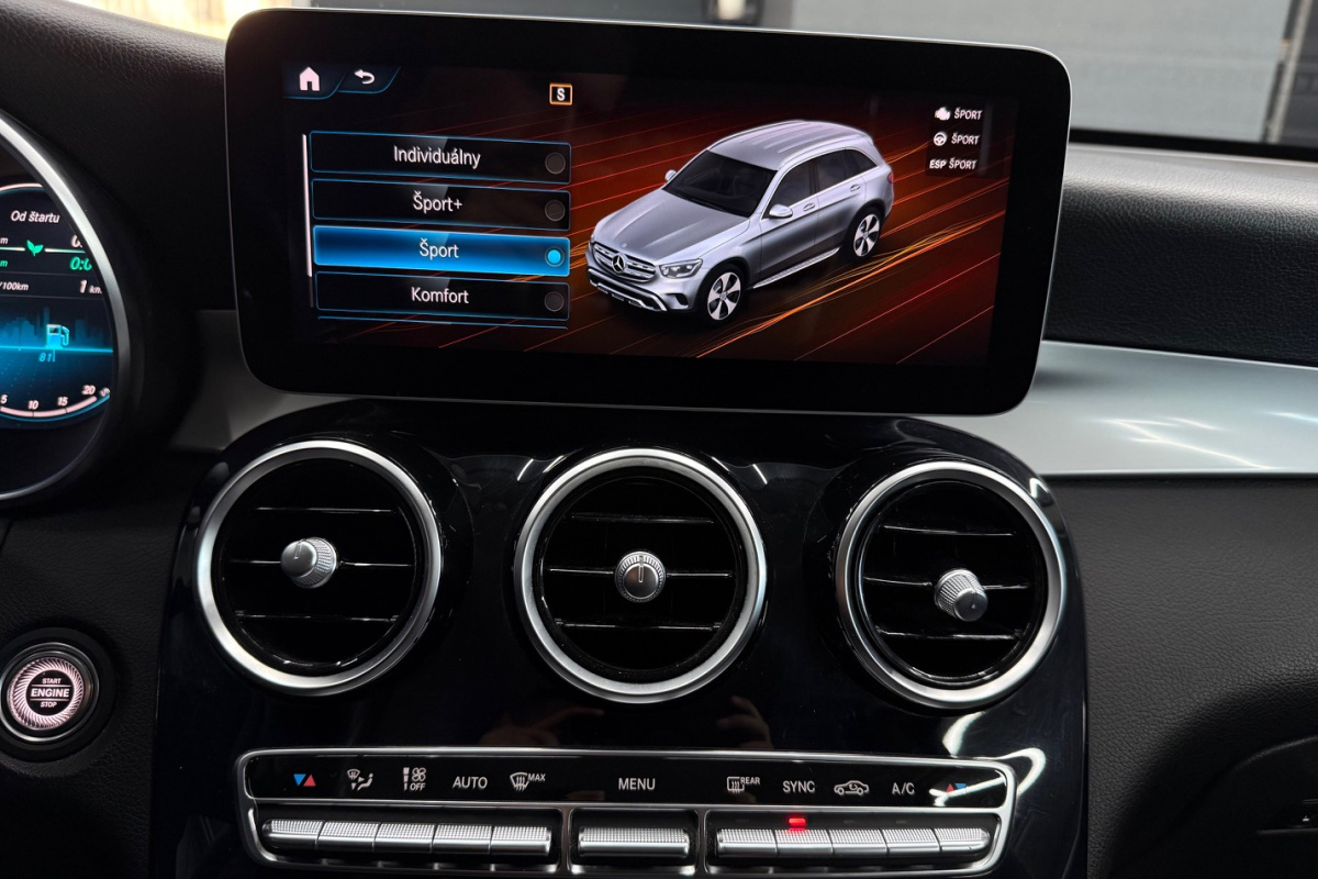 Ponuka vozidiel / Mercedes-Benz GLC SUV 200 A/T - video