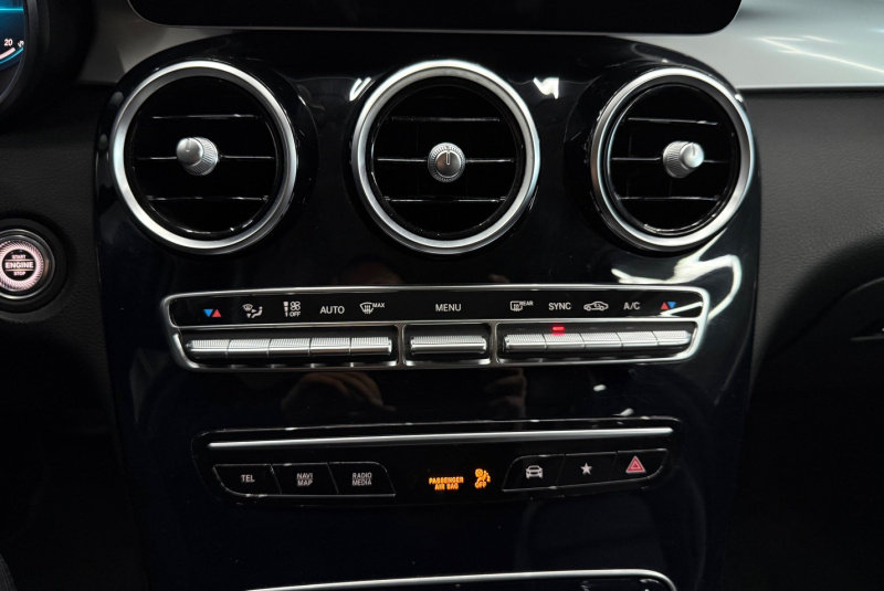  Ponuka vozidiel / Mercedes-Benz GLC SUV 200 A/T - video