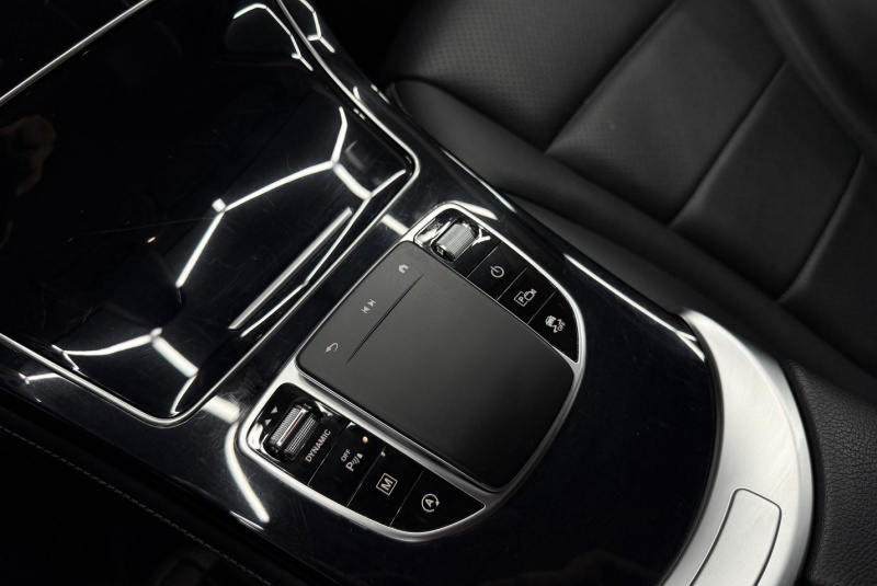  Ponuka vozidiel / Mercedes-Benz GLC SUV 200 A/T - video