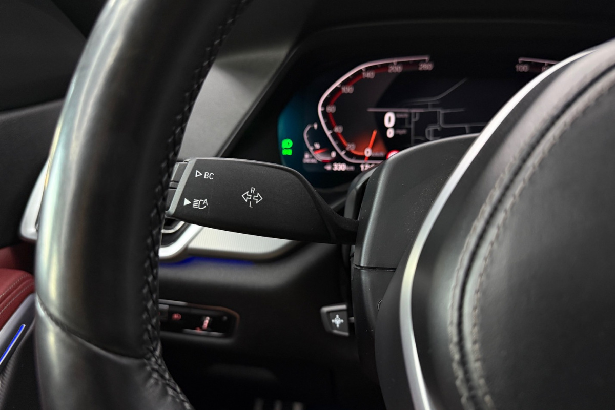 Ponuka vozidiel / BMW X6 xDrive 30d mHEV A/T - video