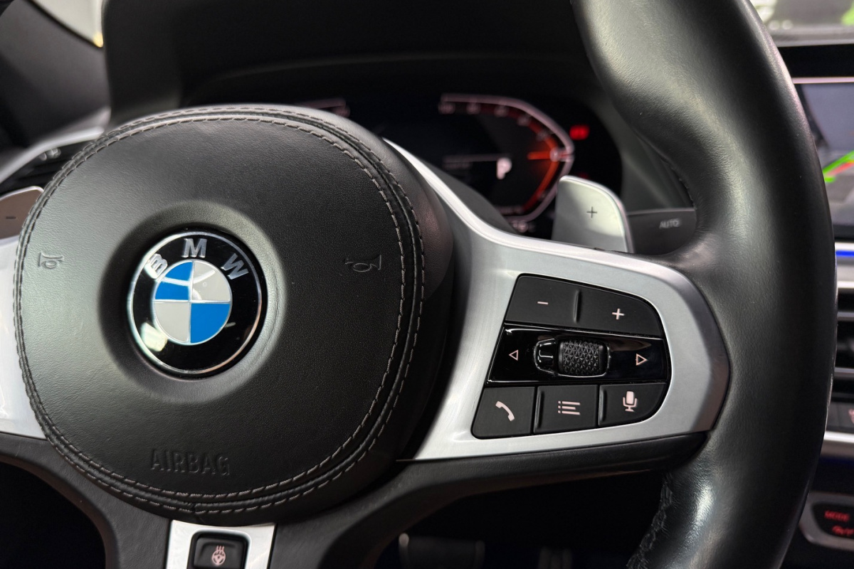Ponuka vozidiel / BMW X6 xDrive 30d mHEV A/T - video