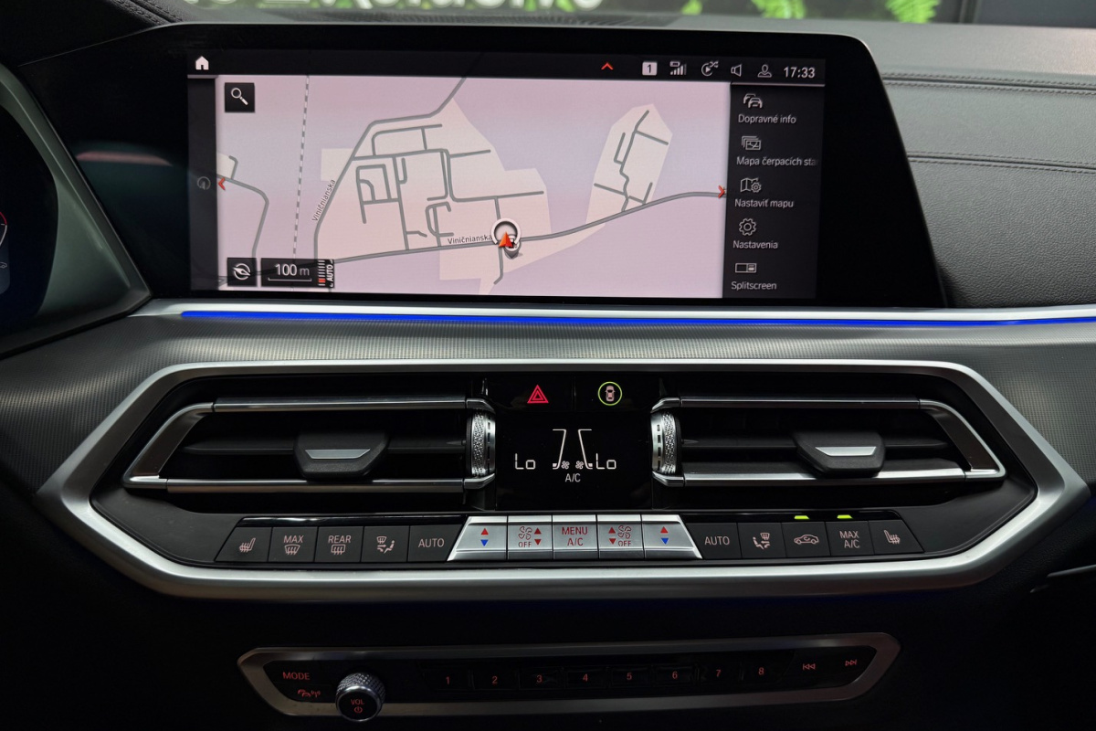 Ponuka vozidiel / BMW X6 xDrive 30d mHEV A/T - video