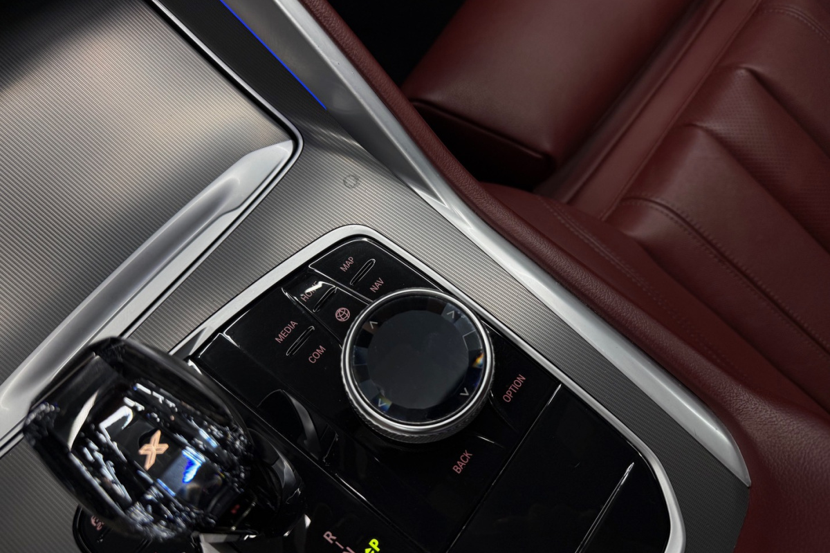 Ponuka vozidiel / BMW X6 xDrive 30d mHEV A/T - video Ponuka vozidiel / BMW X6 xDrive 30d mHEV A/T - video