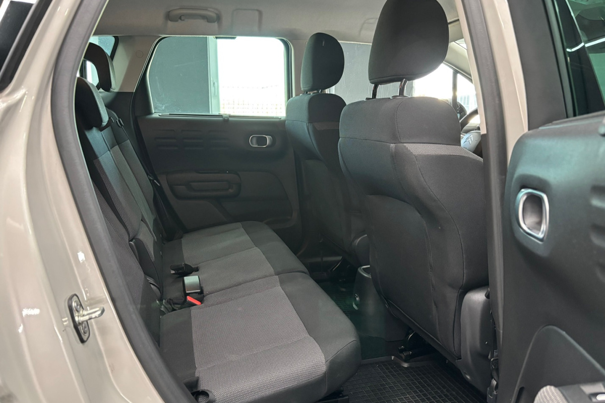 Ponuka vozidiel / Citroën C3 Aircross PureTech 110 S S Shine A/T - video