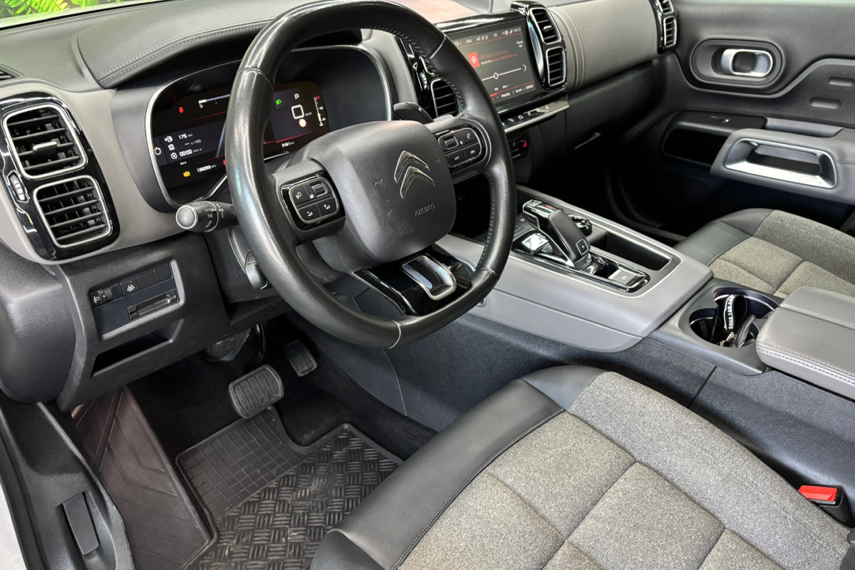 Ponuka vozidiel / Citroën C5 Aircross PureTech 130 S S Shine A/T - video