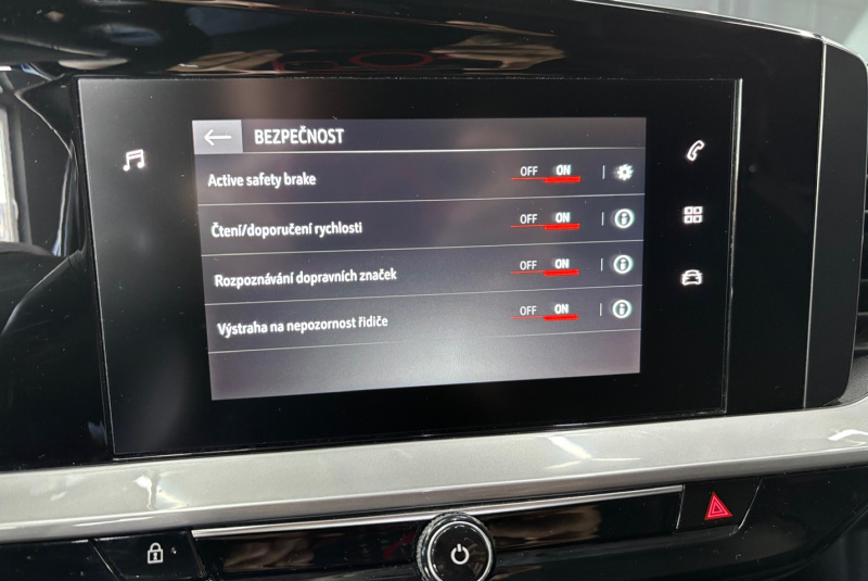  Ponuka vozidiel / Opel Mokka 1.2 Turbo - video