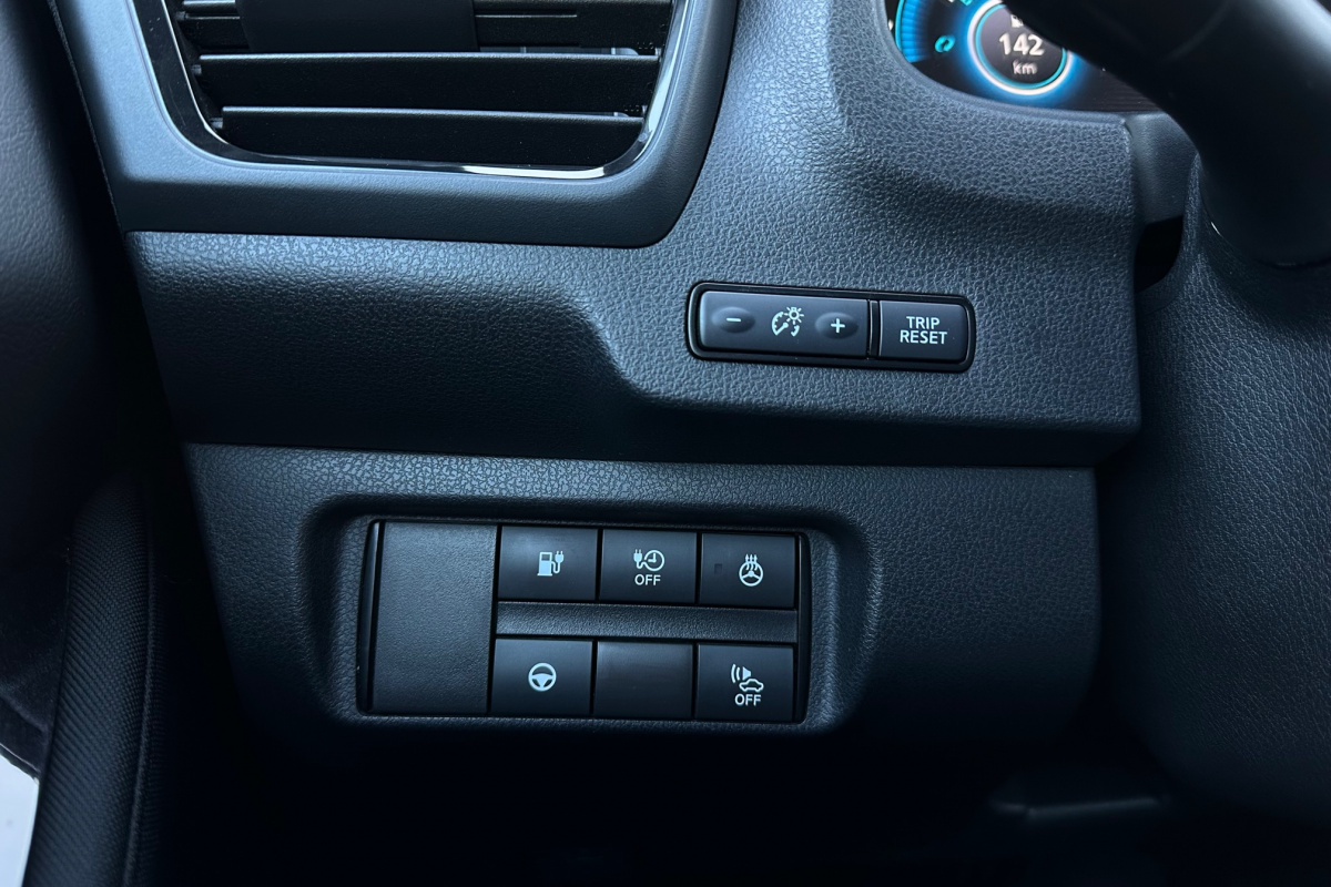 Ponuka vozidiel / Nissan Leaf N-Connecta - video