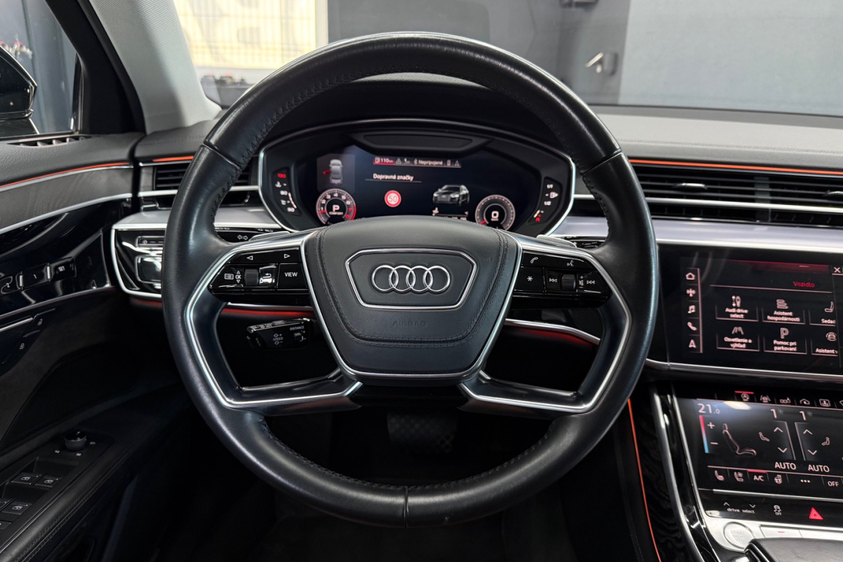 Ponuka vozidiel / Audi A8 55 3.0 TFSI V6 quattro tiptronic - video