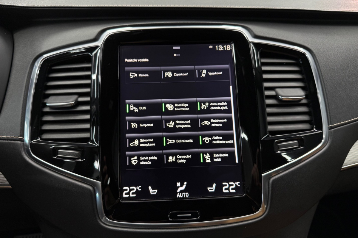Ponuka vozidiel / Volvo XC90 D5 235k Drive-E Inscription AWD A/T - video