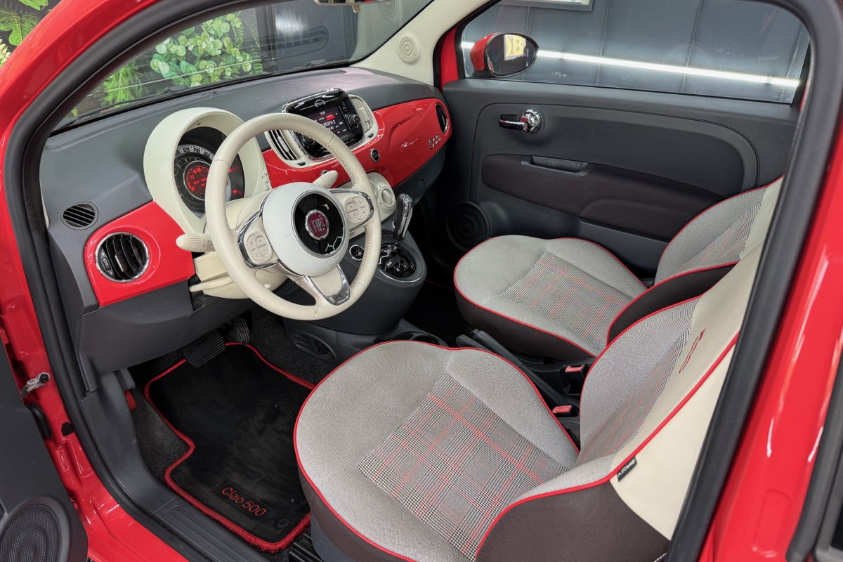 Ponuka vozidiel / Fiat 500 1.2 A/T - video