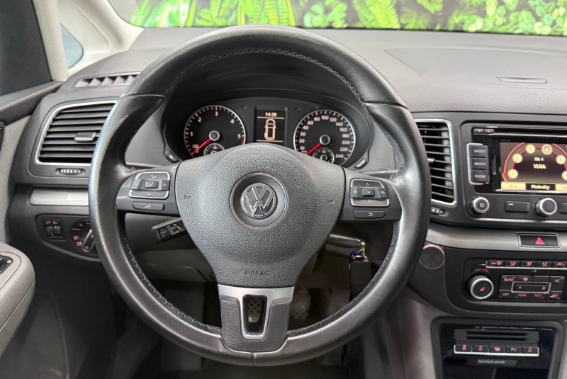  Ponuka vozidiel / Volkswagen Sharan 2.0 TDI BMT Trendline - video