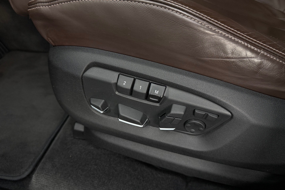 Ponuka vozidiel / BMW X5 xDrive30d A/T - video