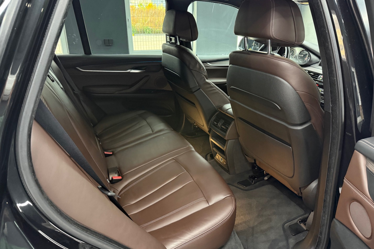 Ponuka vozidiel / BMW X5 xDrive30d A/T - video Ponuka vozidiel / BMW X5 xDrive30d A/T - video