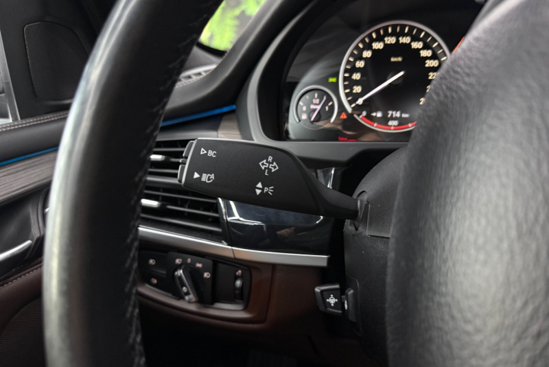  Ponuka vozidiel / BMW X5 xDrive30d A/T - video