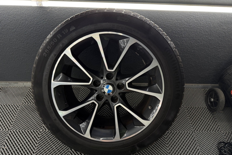  Ponuka vozidiel / BMW X5 xDrive30d A/T - video