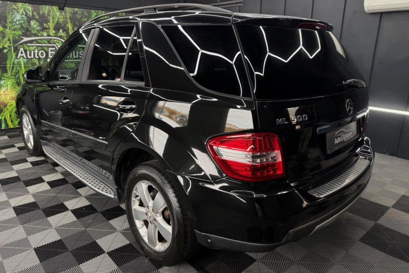  Ponuka vozidiel / Mercedes-Benz ML 500 4MATIC V8 5.0 - video