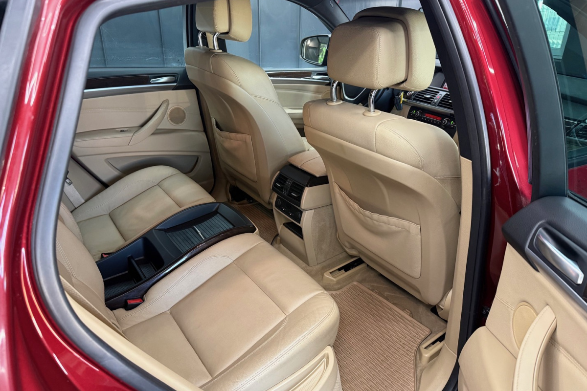 Ponuka vozidiel / BMW X6 xDrive 30d 245k - video