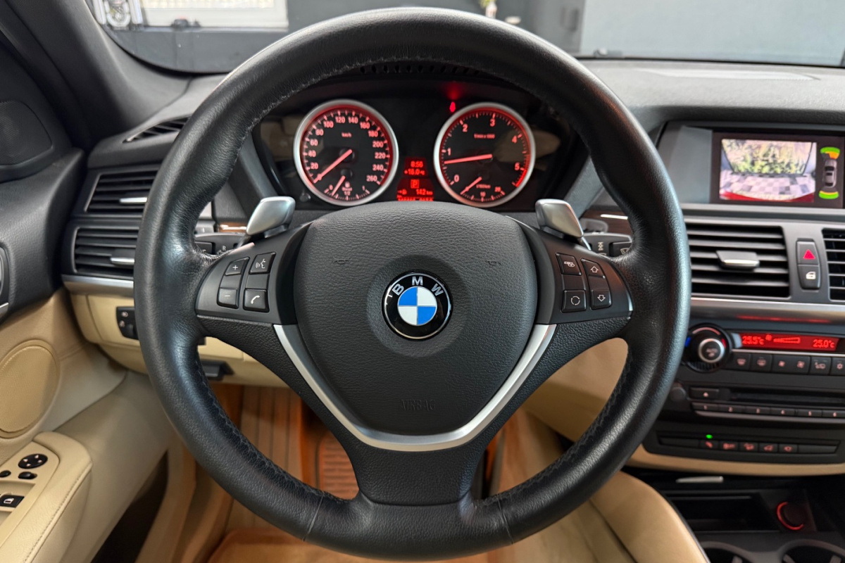 Ponuka vozidiel / BMW X6 xDrive 30d 245k - video Ponuka vozidiel / BMW X6 xDrive 30d 245k - video