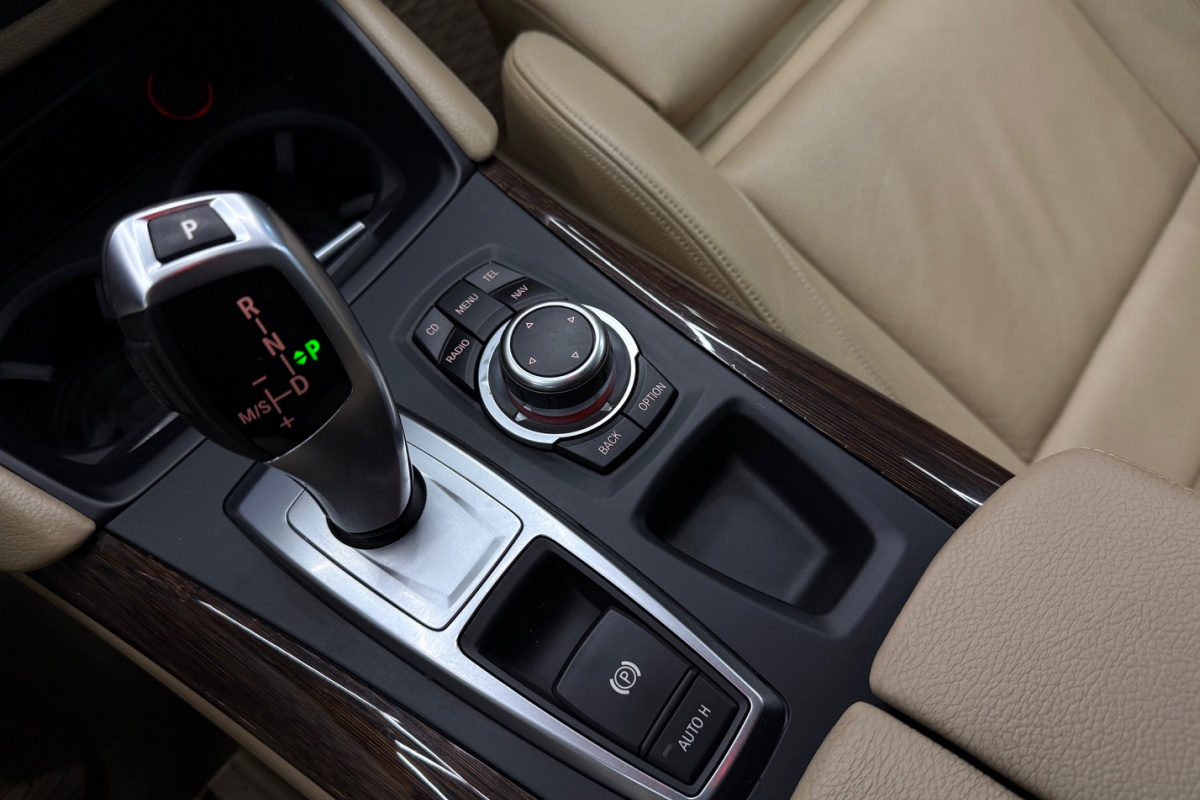 Ponuka vozidiel / BMW X6 xDrive 30d 245k - video Ponuka vozidiel / BMW X6 xDrive 30d 245k - video